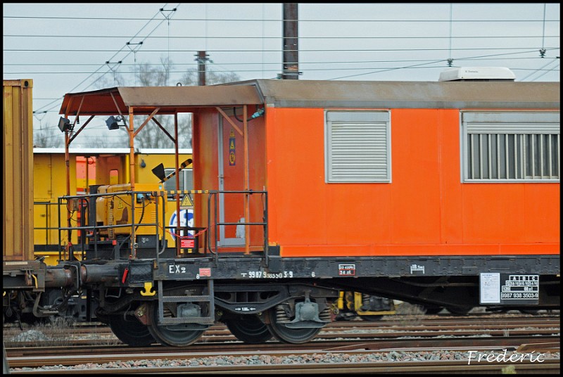 99 87 938 3 503-9 Coutras02 200112-border.jpg