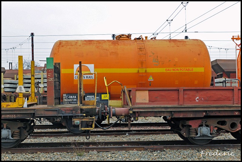 44 87 735 0 457-7 Coutras01 150112-border.jpg