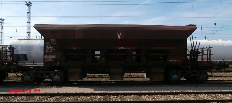 Uas D12-6 80 87 977 7 402-9=1.JPG
