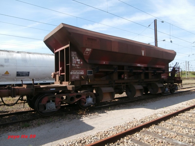 Uas D12-6 80 87 977 7 402-9=4.JPG