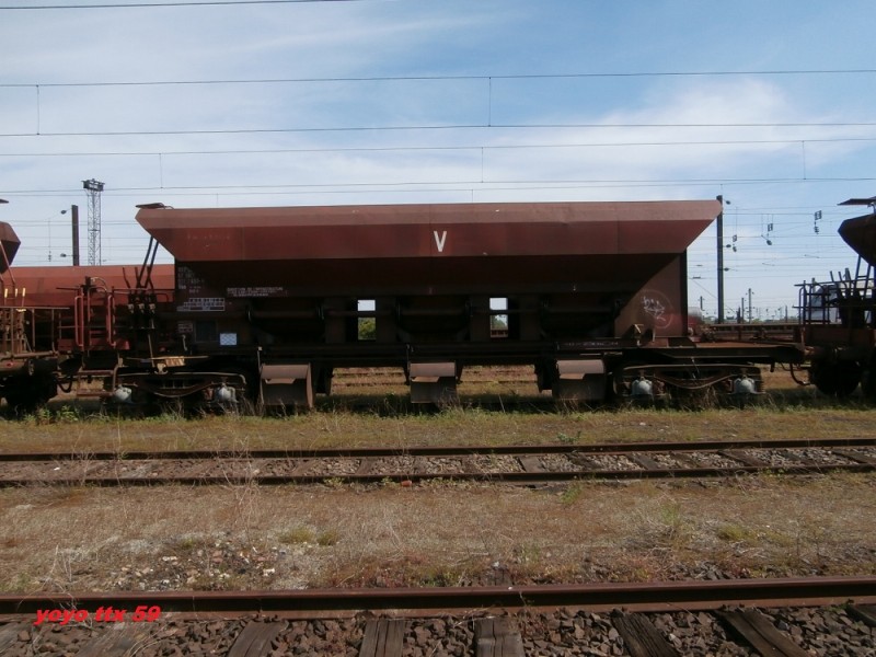 Uas D12-6 80 87 977 7 659-4=6.JPG