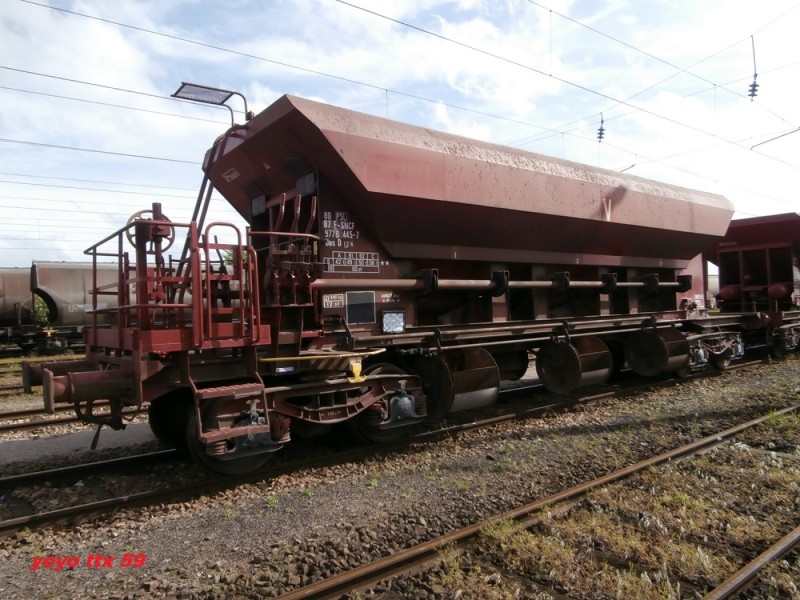 Uas D12-6 80 87 977 8 445-7=3.JPG