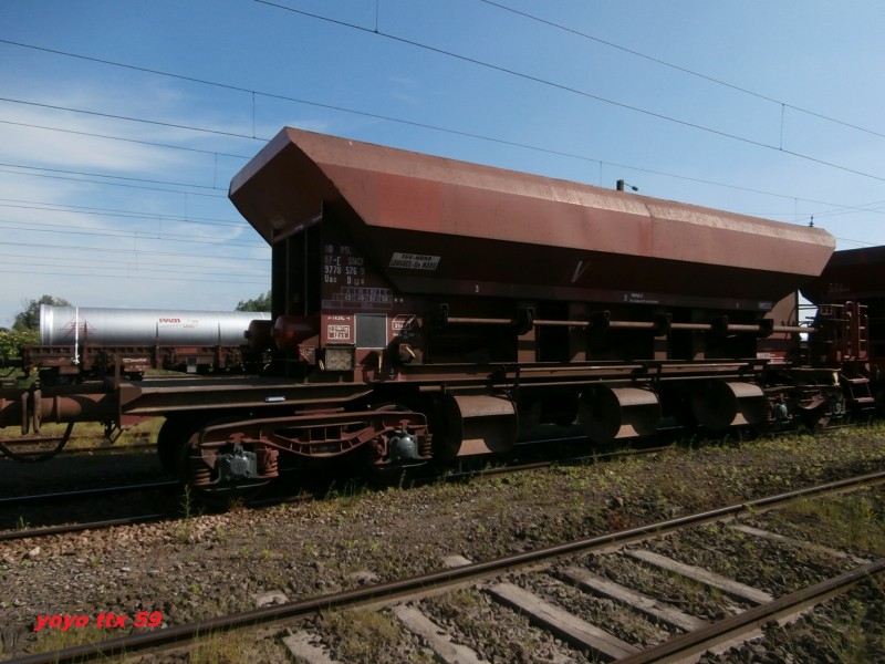 Uas D12-6 80 87 977 8 576-9=5.JPG