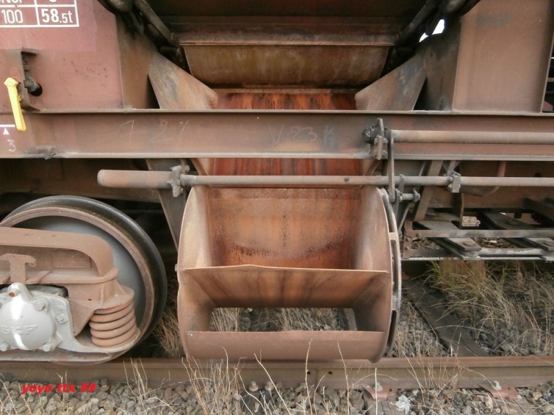 Uas D12-6 80 87 977 9 658-4=8.JPG