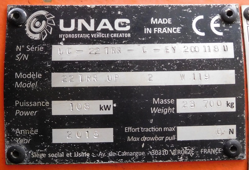 Unac 22 TRR UP2 - EY200118 - Colas Rail (St Jodard 10-2021) Photo 5.JPG