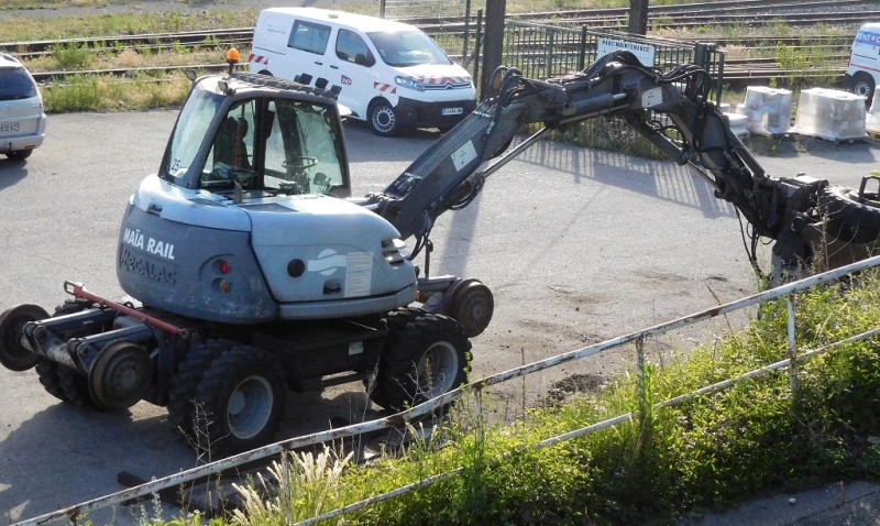 MECALAC 714 RR - H90084014 - Maïa Rail St-Germain-au-Mont-d'Or 06-2022 (1).JPG
