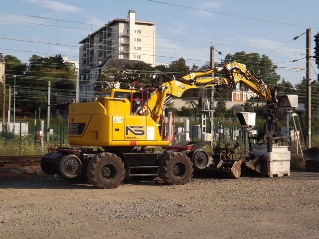 DSCF4017 (Copier).JPG