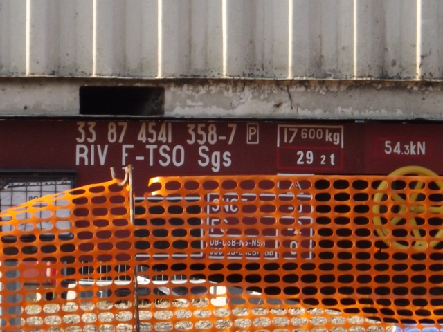 DSCF4904 (Copier).JPG