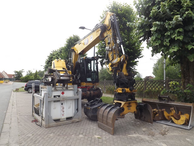 DSCF4095 (Copier).JPG