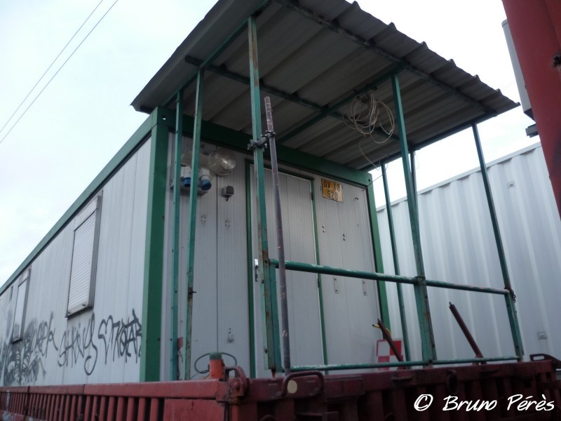 K55 - 40 87 959 4 913-5 - SNCF-TL - Bungalow (11) (light).jpg