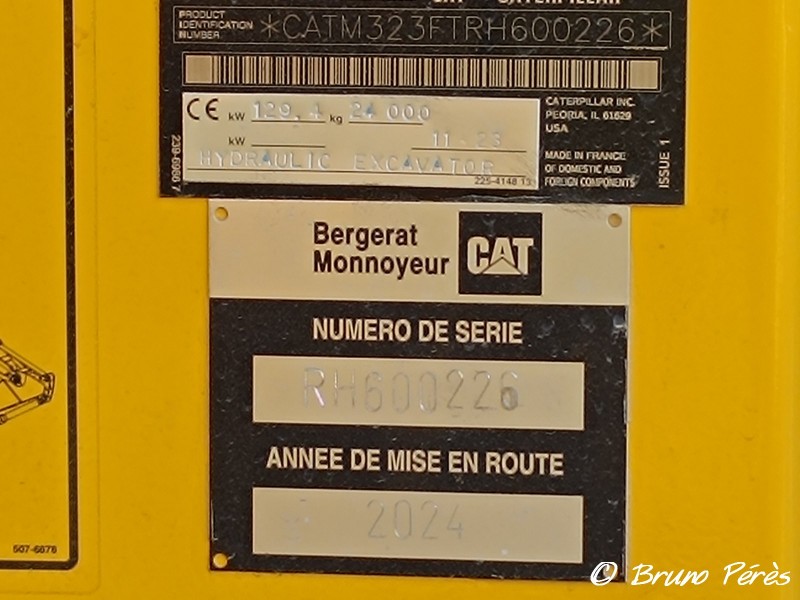 CAT M323F - RH600226 - Unifer (4) (light).jpg
