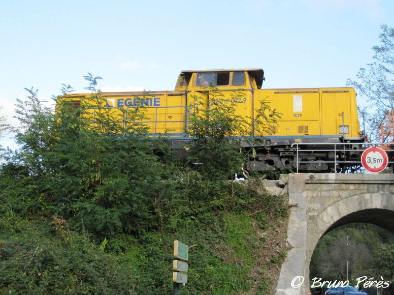 V211 - 92 87 0 211 072-9 - E-Génie (2) (light).JPG