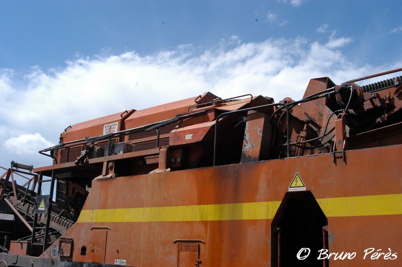 Cribleuse SPRO 1000 - 99 87 9 350 510-3 - Colas Rail (33) (light).jpg