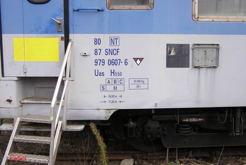 9790607d.jpg