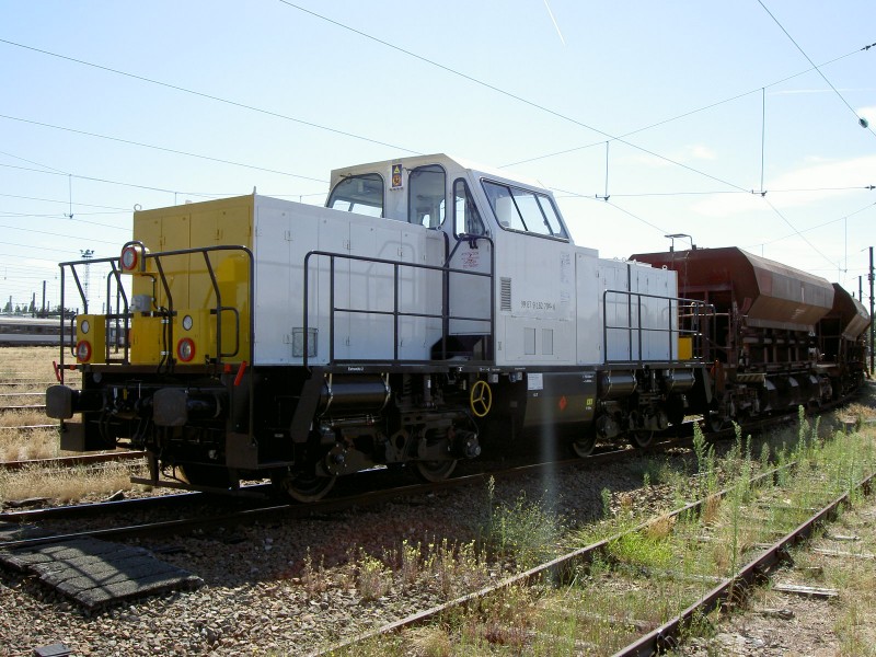 BR 214 Infra SNCF AR.JPG