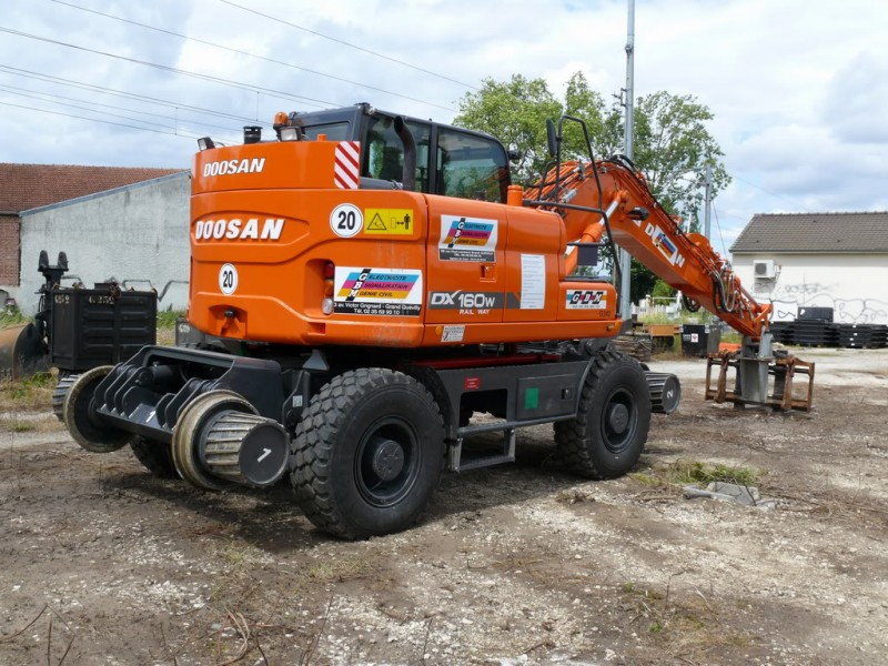 dx160-4.jpg