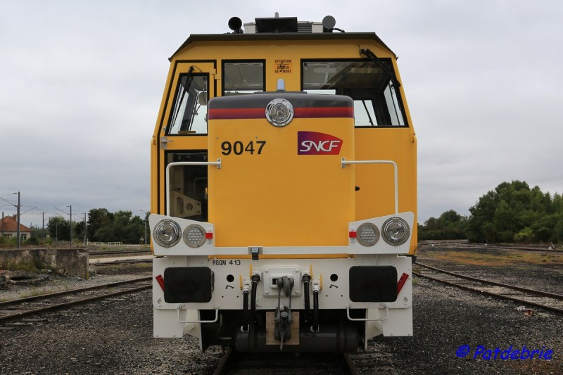 9047-4.JPG
