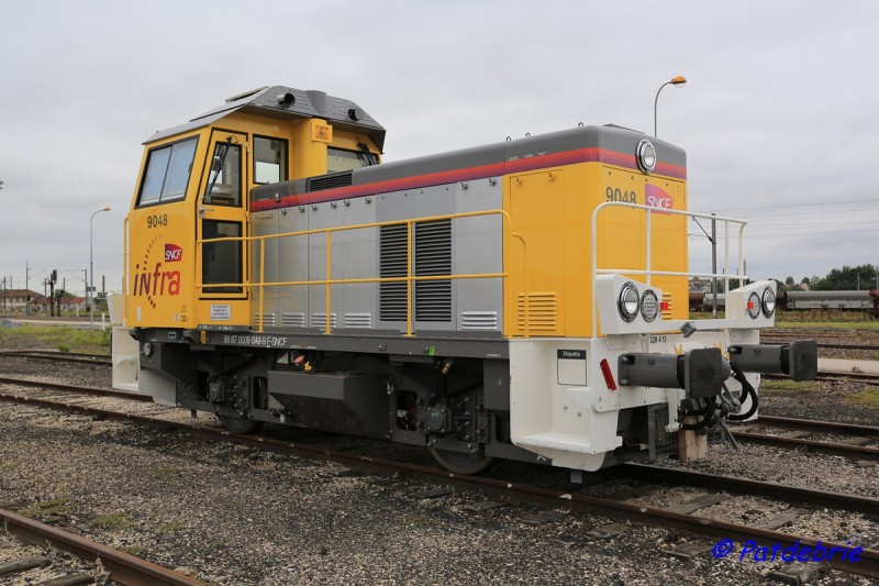 9048-5.JPG