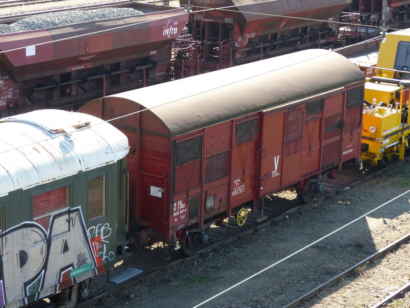 40 87 959 3 947-4 Us G 98 2 PSL F-SNCF (2014-03-06 St Pierre des Corps) (1).jpg