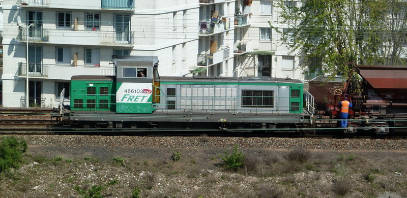 66103 (2011-04-21 Tours) (6).jpg