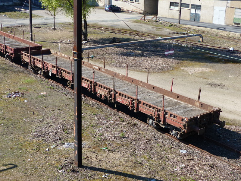 80 87 977 3 780-2 Uas R39 6 SNCF-PSL (2014-03-17) (1).jpg