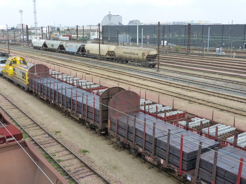 (1) 80 87 978 1 500.0 Uas R35 6 F SNCF-LM (2014-03-26 St Pierre des Corps).jpg