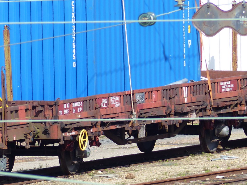 40 87 959 4 829-3 Us K55 1 SNCF-TR (2014-03-25 St Pierre des Corps) (2).jpg