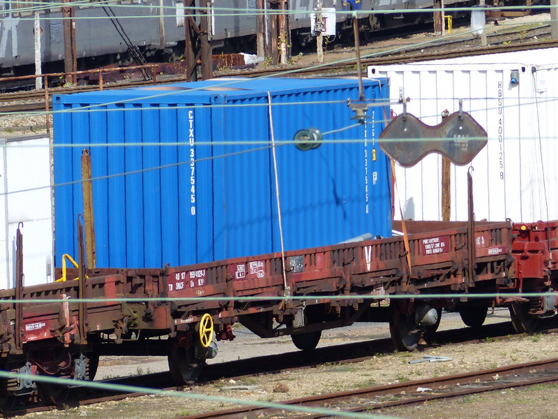 40 87 959 4 829-3 Us K55 1 SNCF-TR (2014-03-25 St Pierre des Corps) (1).jpg