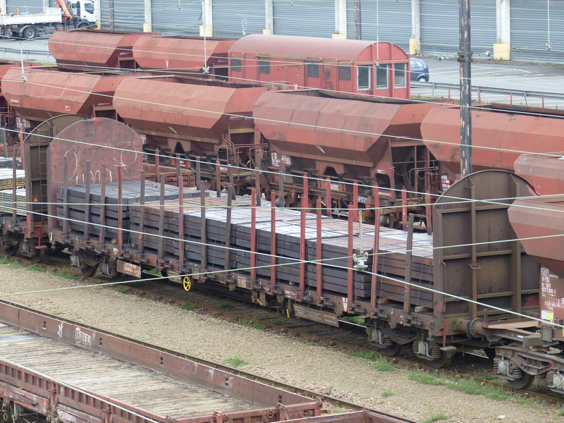 80 87 978 1 545-9 Uas R35 6 SNCF-LM (2014-04-04 St Pierre des Corps) (1).jpg