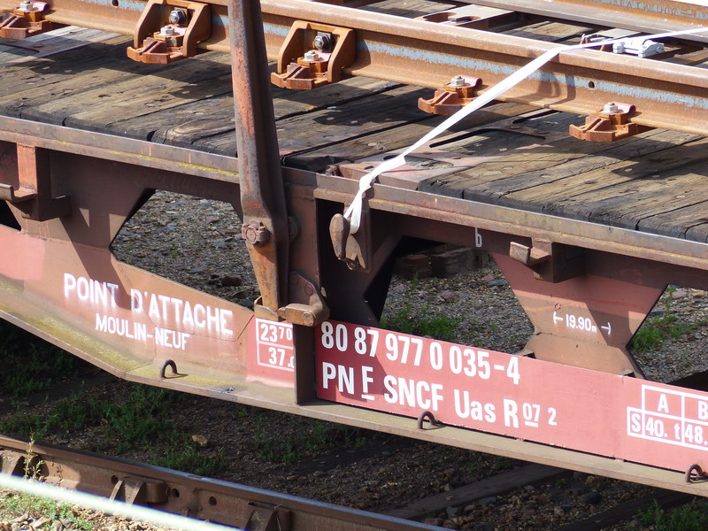 80 87 977 0 035-4 R 07 2 F SNCF-PN (2014-03-31 St Pierre des Corps) (3).jpg