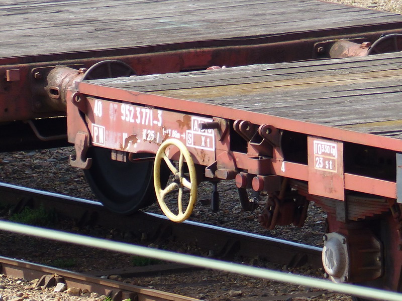 40 87 952 3 771-3 Us K25 1 SNCF-PN (2014-03-31 St Pierre des Corps) (2).jpg
