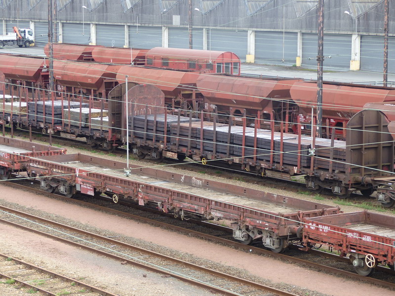 80 87 977 5 453-4  Uas R39 6 F SNCF-PSL (2014-04-04 St Pierre des Corps) (1).jpg