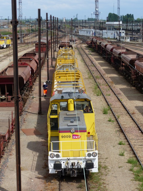 Y.9009 (2014-04-23 St Pierre des Corps) + VAD 140 - 99 87 9 352 577-0 N°357 Meccoli (3).jpg