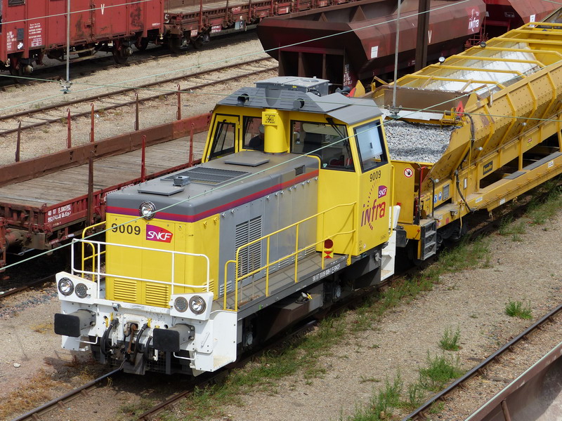 Y.9009 (2014-04-23 St Pierre des Corps) + VAD 140 - 99 87 9 352 577-0 N°357 Meccoli (2).jpg
