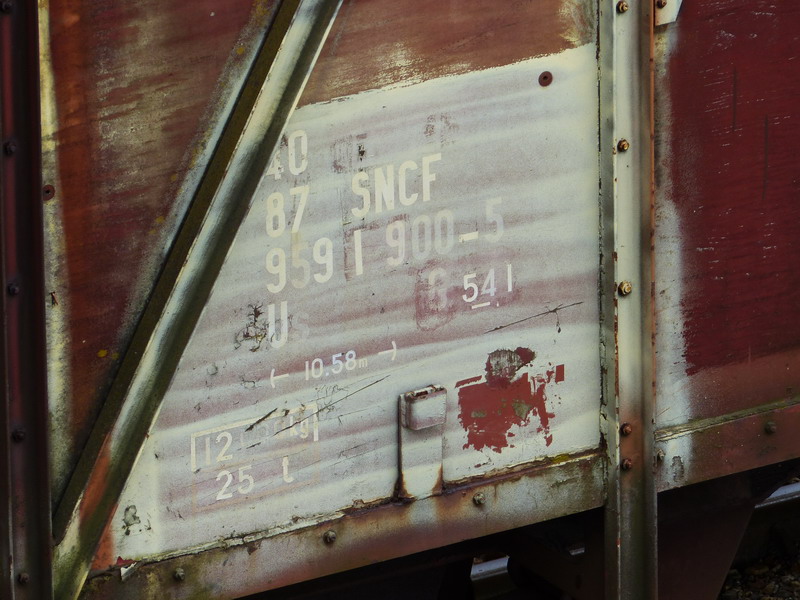 40 87 959 1 900-5 Us G54 1 SNCF (2014-04-25 St Pierre des Corps) (3).jpg