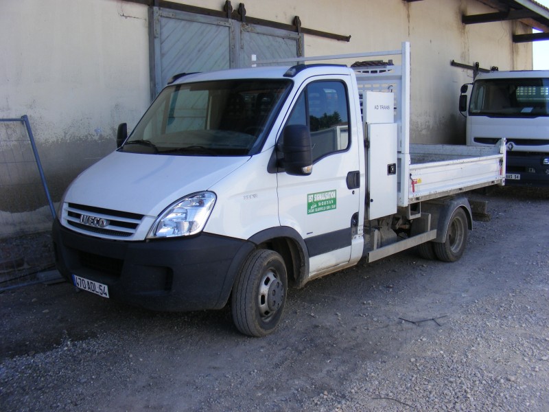 IVECO DAILY - 470 ADL 54 (1).JPG