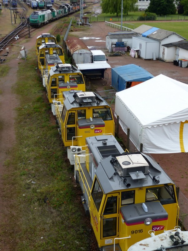 Y 9016 (2014-05-25 dépôt de St Pierre des Corps) (2).jpg