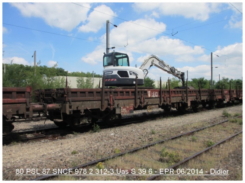 978 2 312-3.jpg