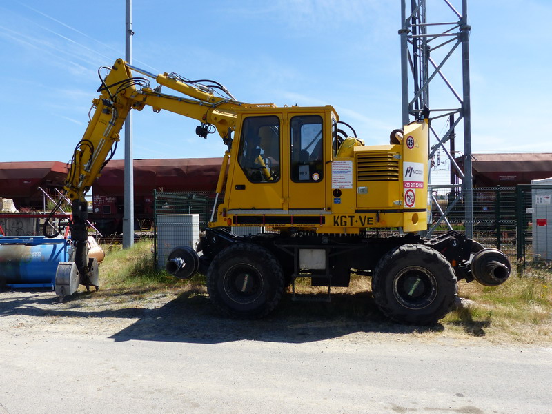 Geismar KGT-V n°4781 Meccoli (2014-06-21 Infrapôle TGV A SPC) (1).jpg