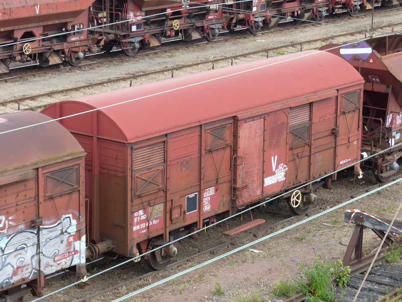 40 87 959 0 312-4 Us G54 2 F SNCF-PSL (2014-06-30 St Pierre des Corps) + 364-5 (1).jpg