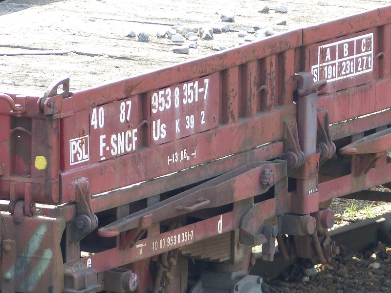 40 87 953 8 351-7 Us K39 2 F SNCF-PSL (2014-03-31 St Pierre des Corps) (2).jpg