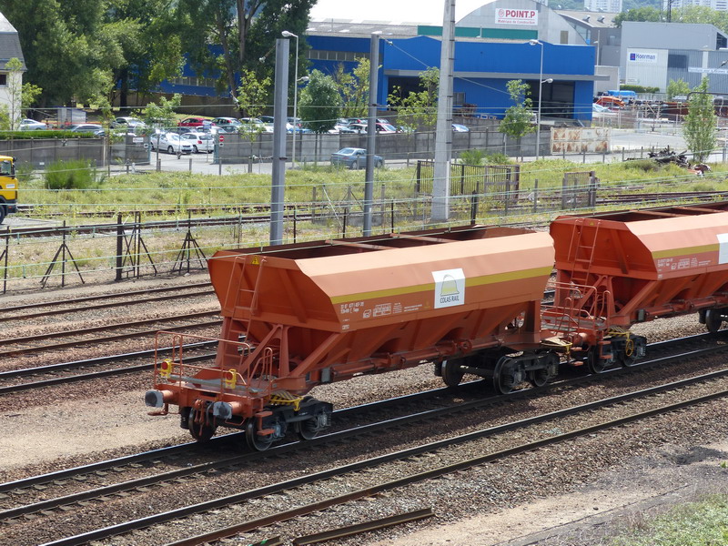 33 87 677 1 457-3 Fanps TEN+RIV F (2014-07-07 SPC) Colas Rail.jpg