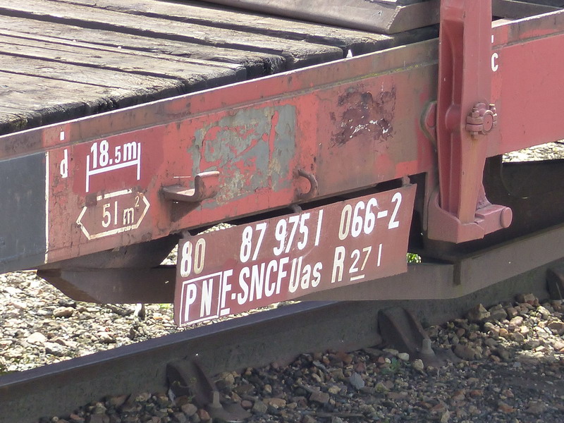 80 87 975 1 066-2 Uas R27 1 F SNCF-PN (2014-07-07 St Pierre des Corps) (2).jpg