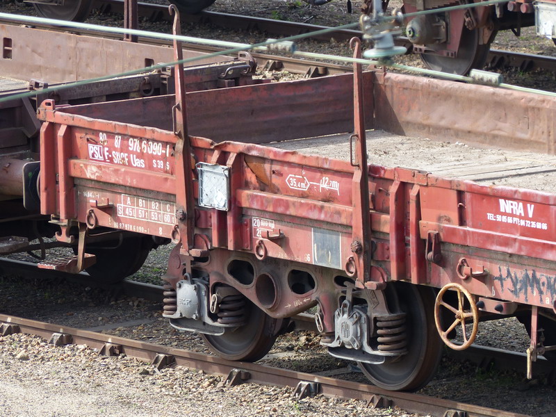 80 87 978 6 090-1 Uas S39 6 F SNCF-PSL (2014-04-01 St Pierre des Corps) (2).jpg