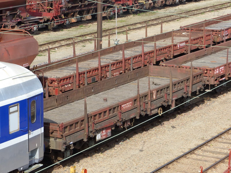 80 87 978 2 405-5 Uas S39 2 SNCF-PSL (2014-03-28 St Pierre des Corps) (1) .jpg
