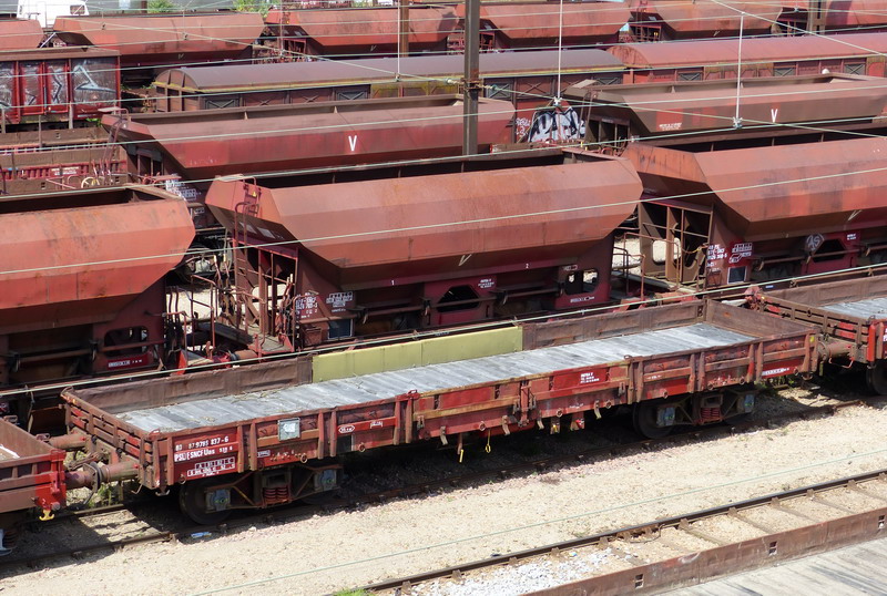 80 87 978 5 837-6 Uas S39 6 F SNCF-PSL (2014-08-05 SPC) (1).jpg