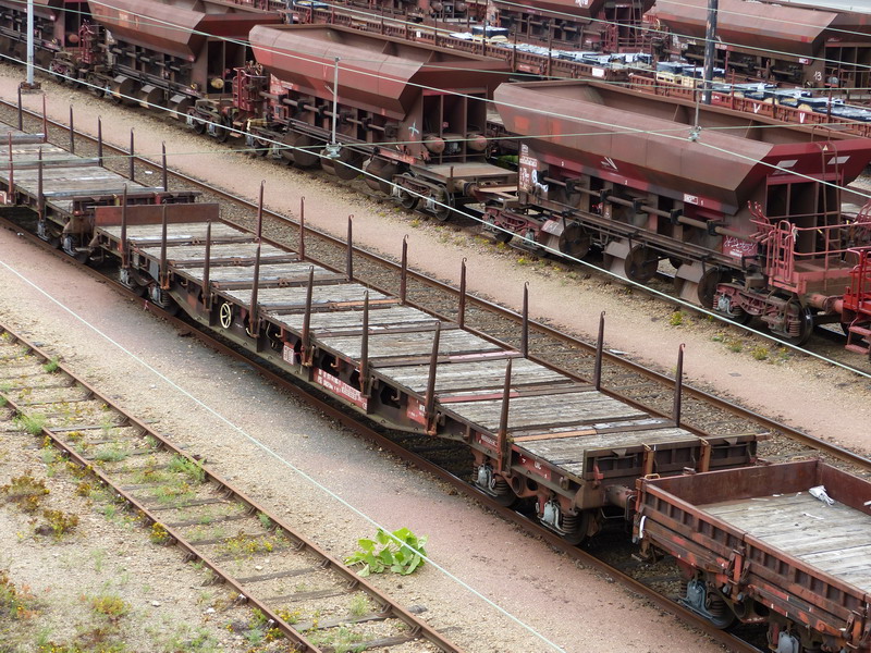 80 87 977 4 186-1 Uas R89 2 SNCF-PSL (2014-08-22 SPDC) (1).jpg