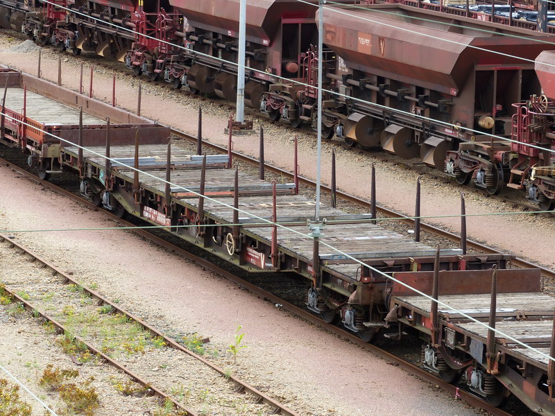 80 87 977 4 168-9 Uas R89 2 SNCF-PSL (2014-08-22 SPDC) (1).jpg