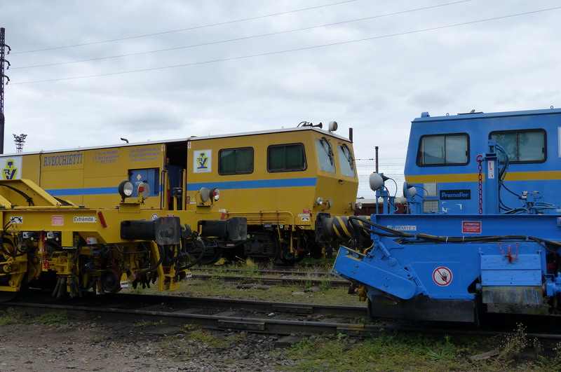 (6) 99 87 9 122 503-5 Type 108-32 U.jpg