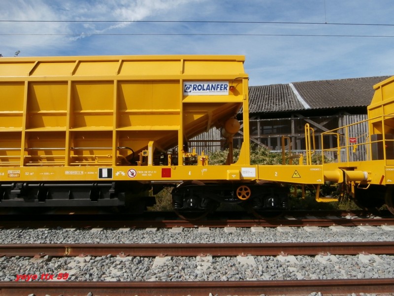 WTR 99 87 9 352 601-8=7.JPG